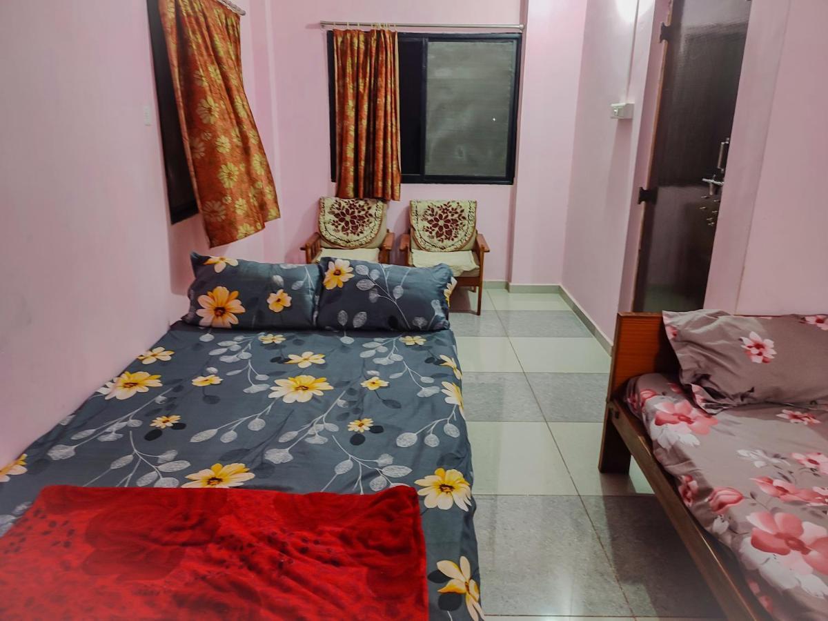 Krishna Homestay Garudeshwar Exterior foto